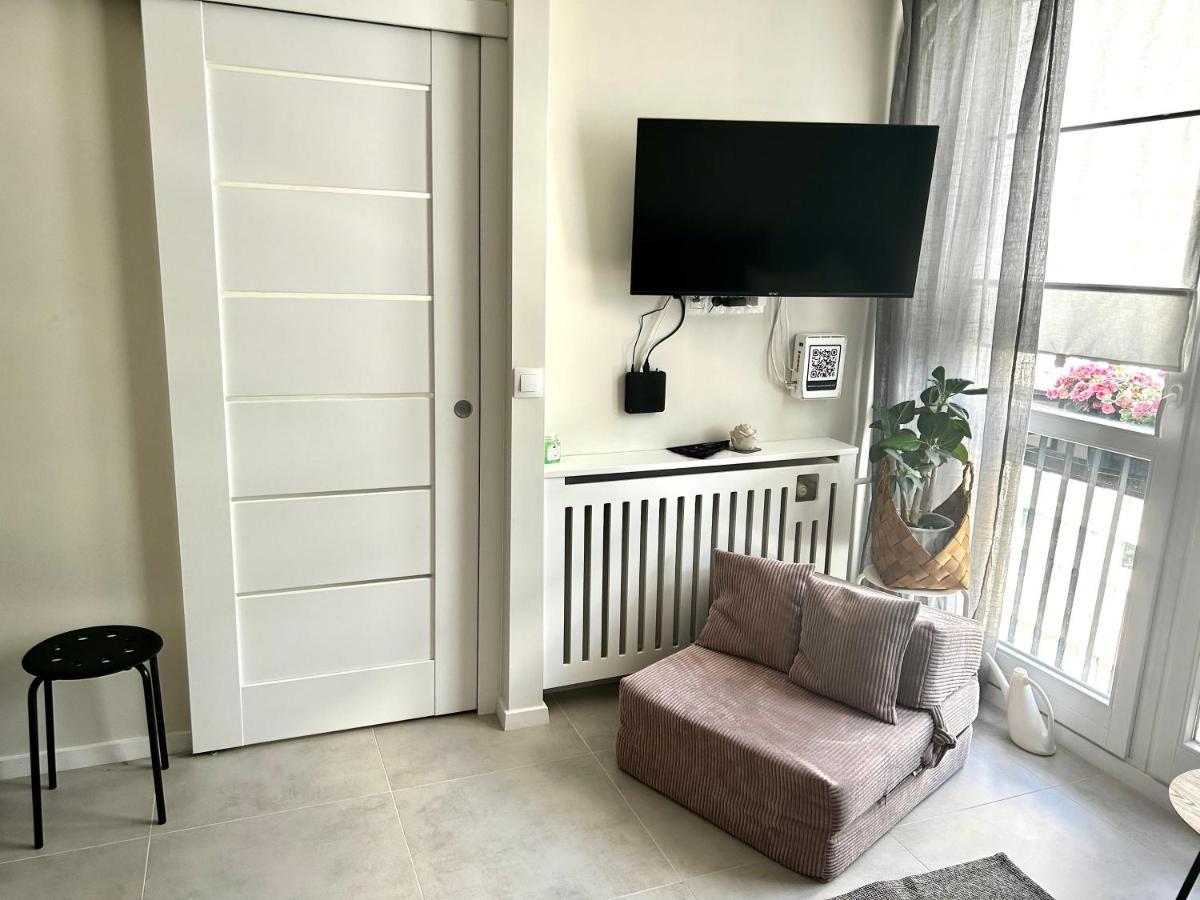 Butas Sky Comfy Pereca Warsaw